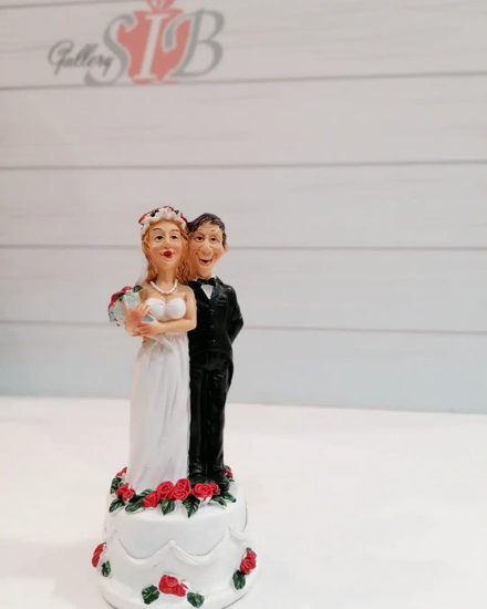 تصویر از مجسمه عروس داماد