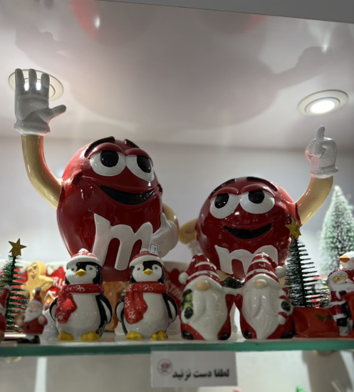 تصویر از مجسمه m&m جفتی